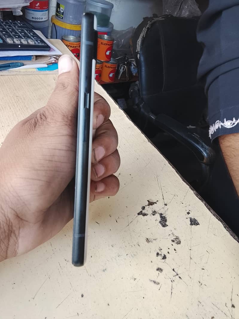 Google Pixel 6a 3