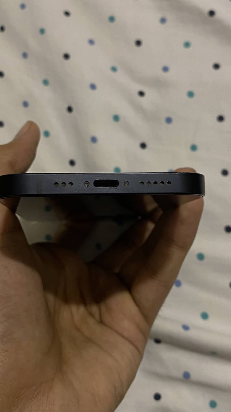 Apple iPhone 12 5