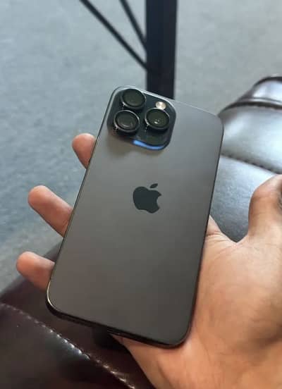 Apple iPhone 15 Pro Max 91% health with box