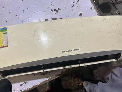 Mitsubishi 1.5 ton non invertor