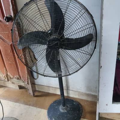 general fan good condition