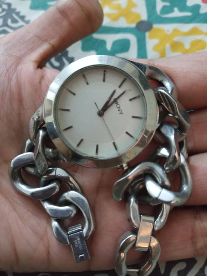 DKNY watch 2