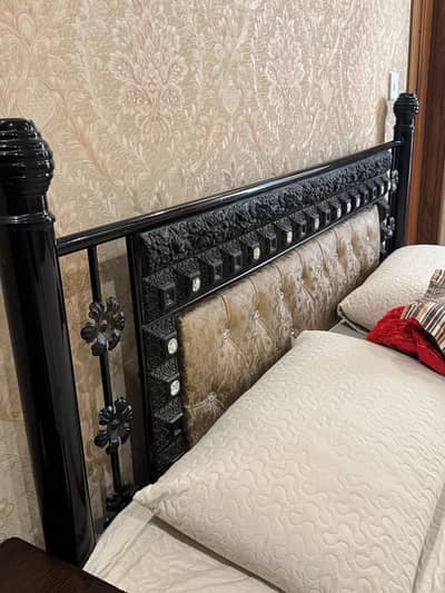 King Size Iron Bed
