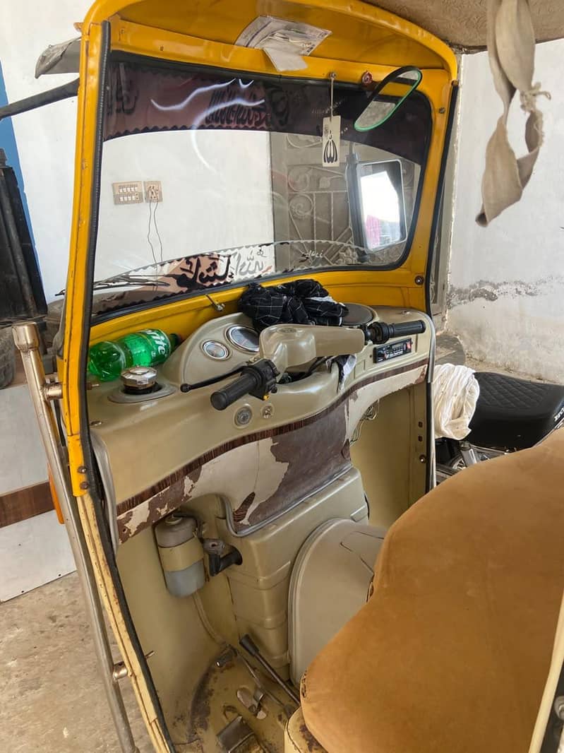 Auto Rickshaw 3