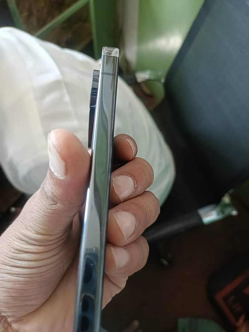 Google Pixel 10 Pro 2