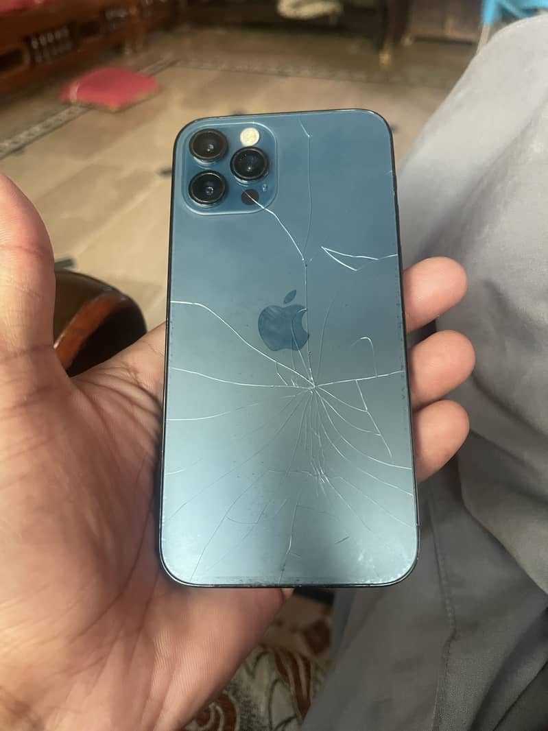 Apple iPhone 12 Pro 1