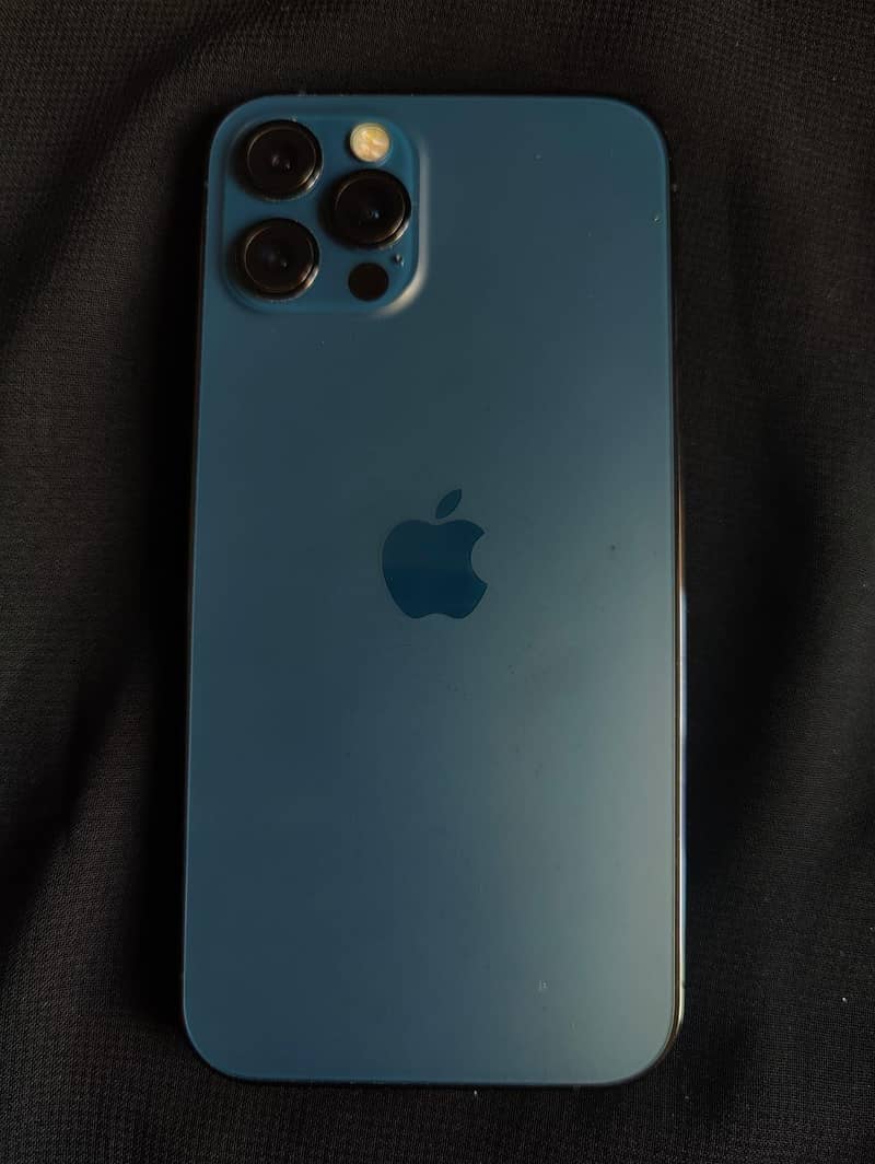 Apple iPhone 12 Pro 3