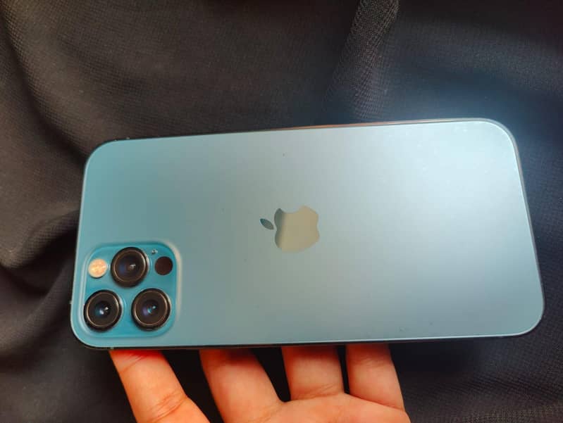 Apple iPhone 12 Pro 8