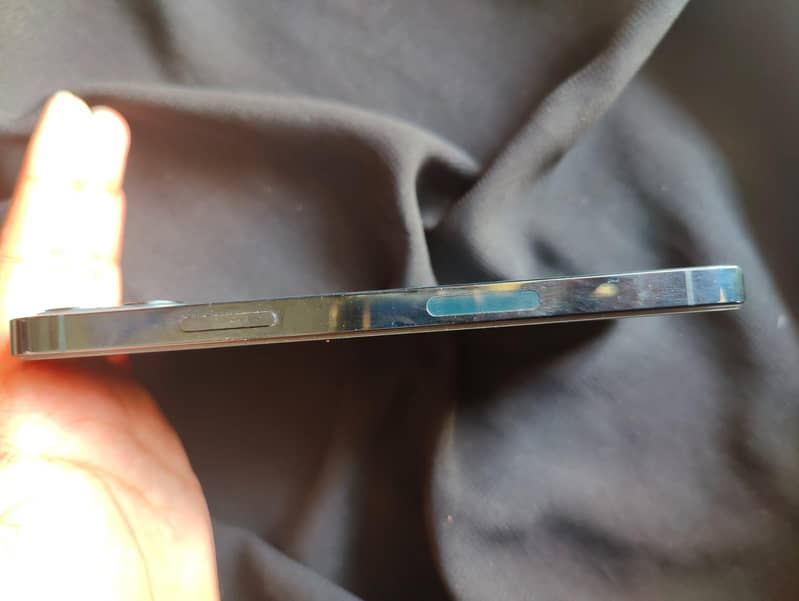 Apple iPhone 12 Pro 9