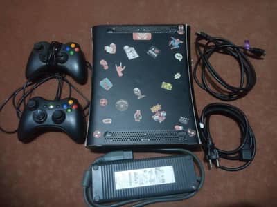 Xbox 360 JTAG with 100 Games with box