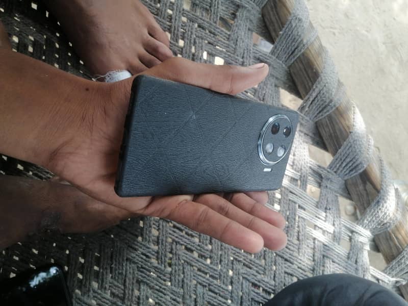 Tecno Spark 20 Pro Plus 1