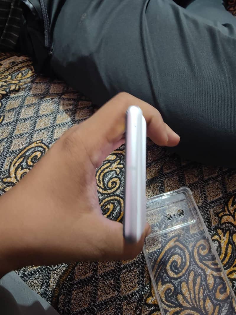 Google Pixel 7 2