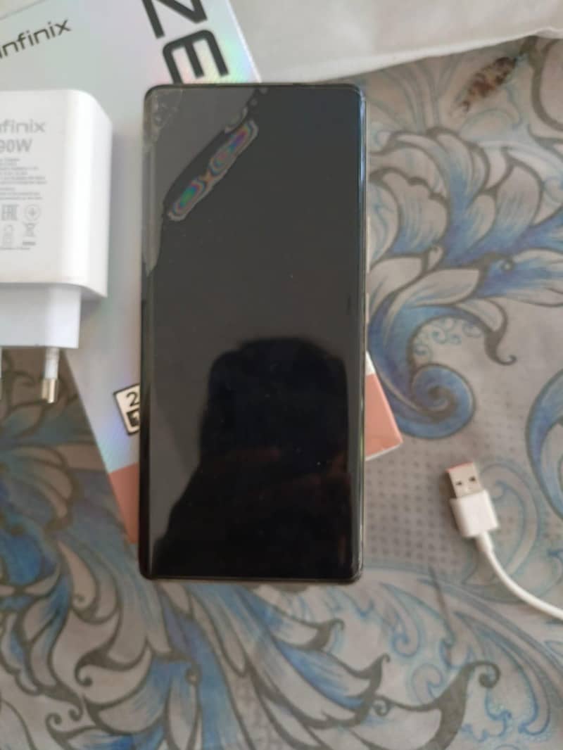 Infinix Zero 30 6