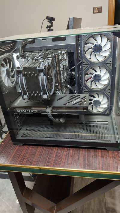 VeryPpowerful Gaming Pc and streaming setup