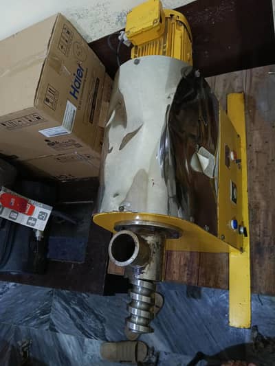 BT 40 Oil Machine