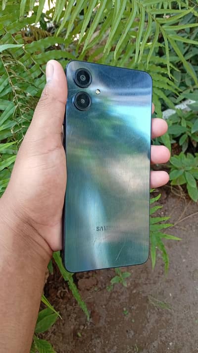 Samsung Mobile A06