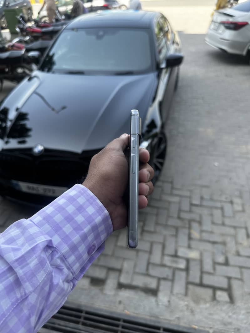 Google Pixel 8 2