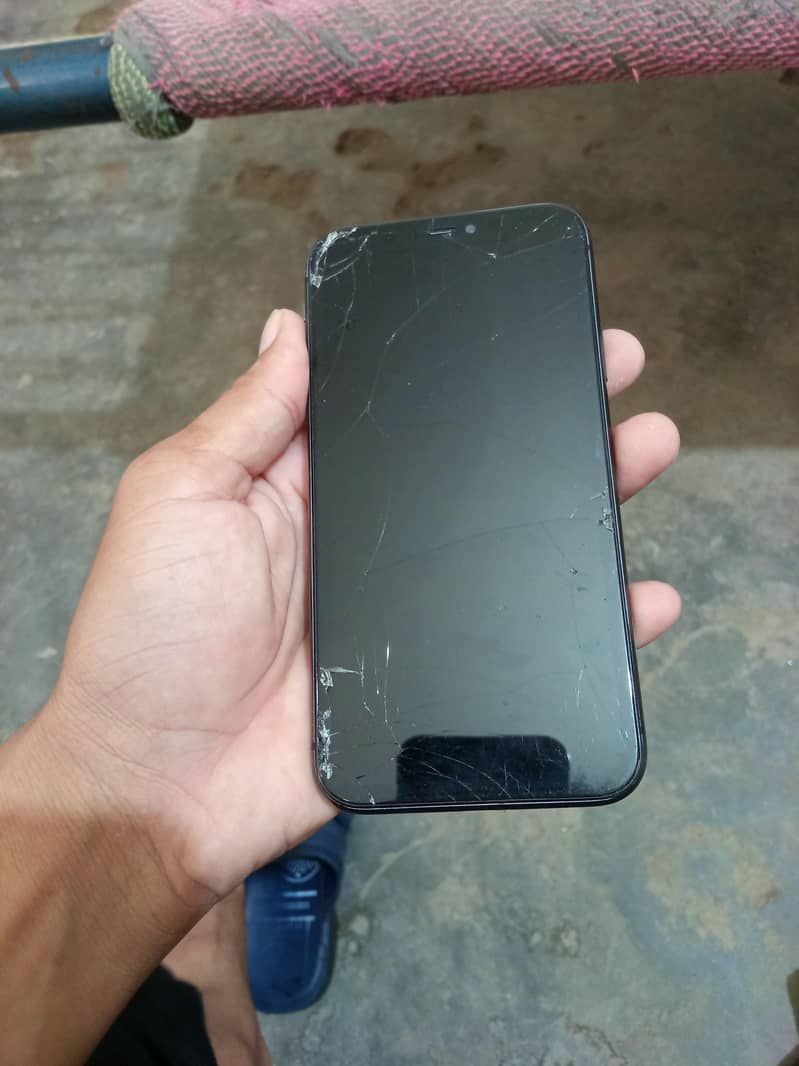 Apple iPhone 11 1