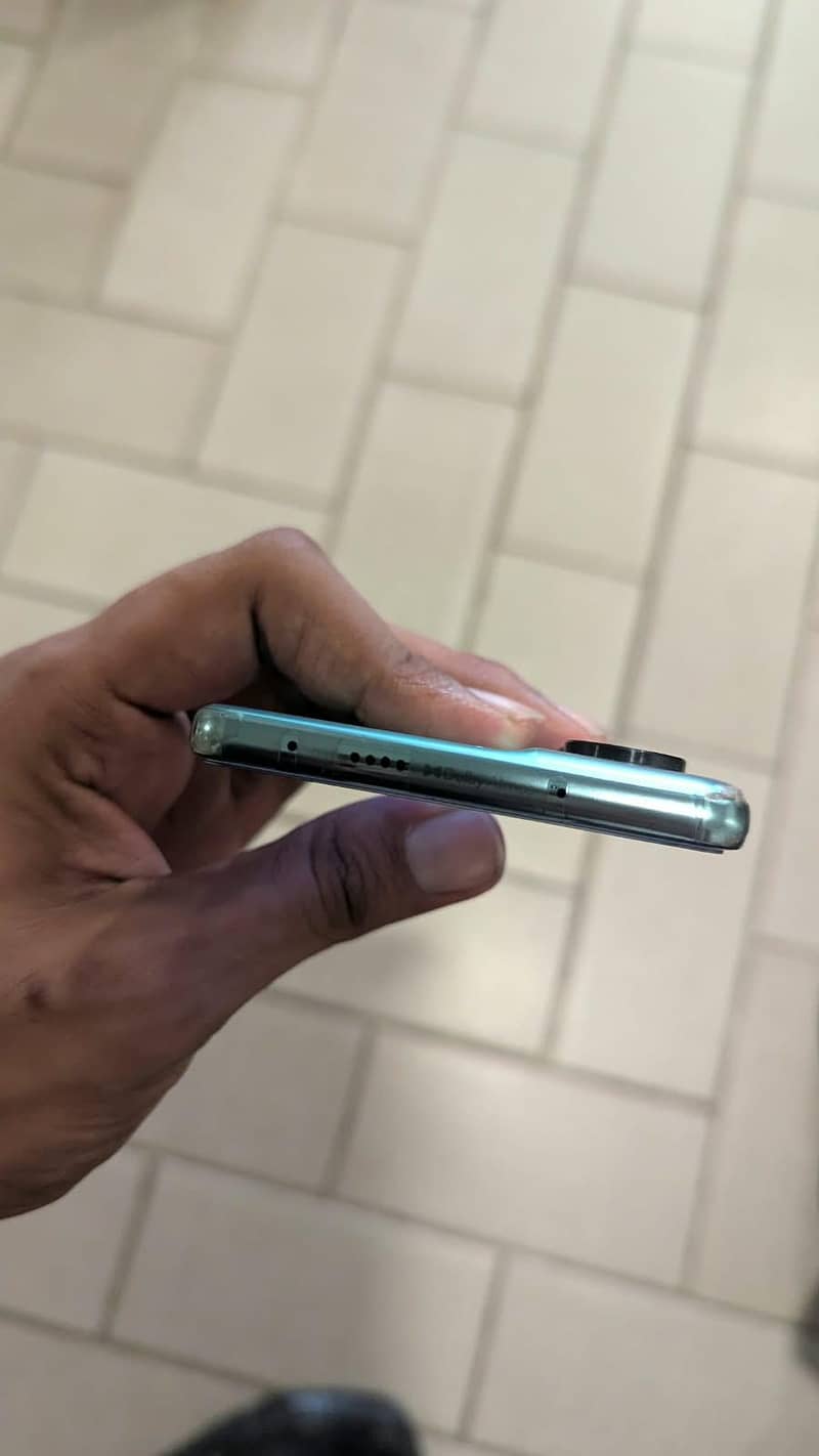 Tecno CAMON 40 5