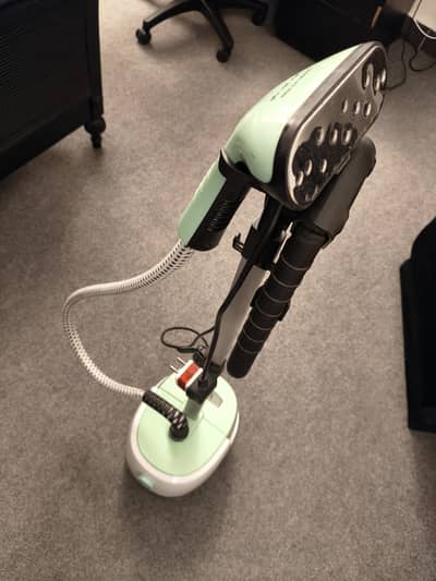 Steamer for clothes