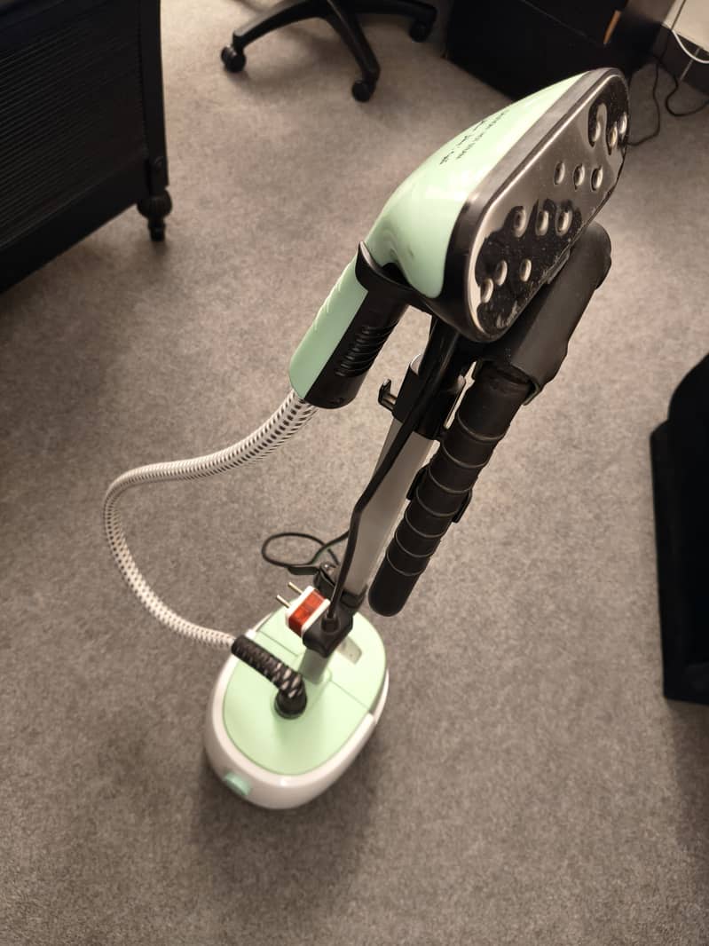 Steamer for clothes 0