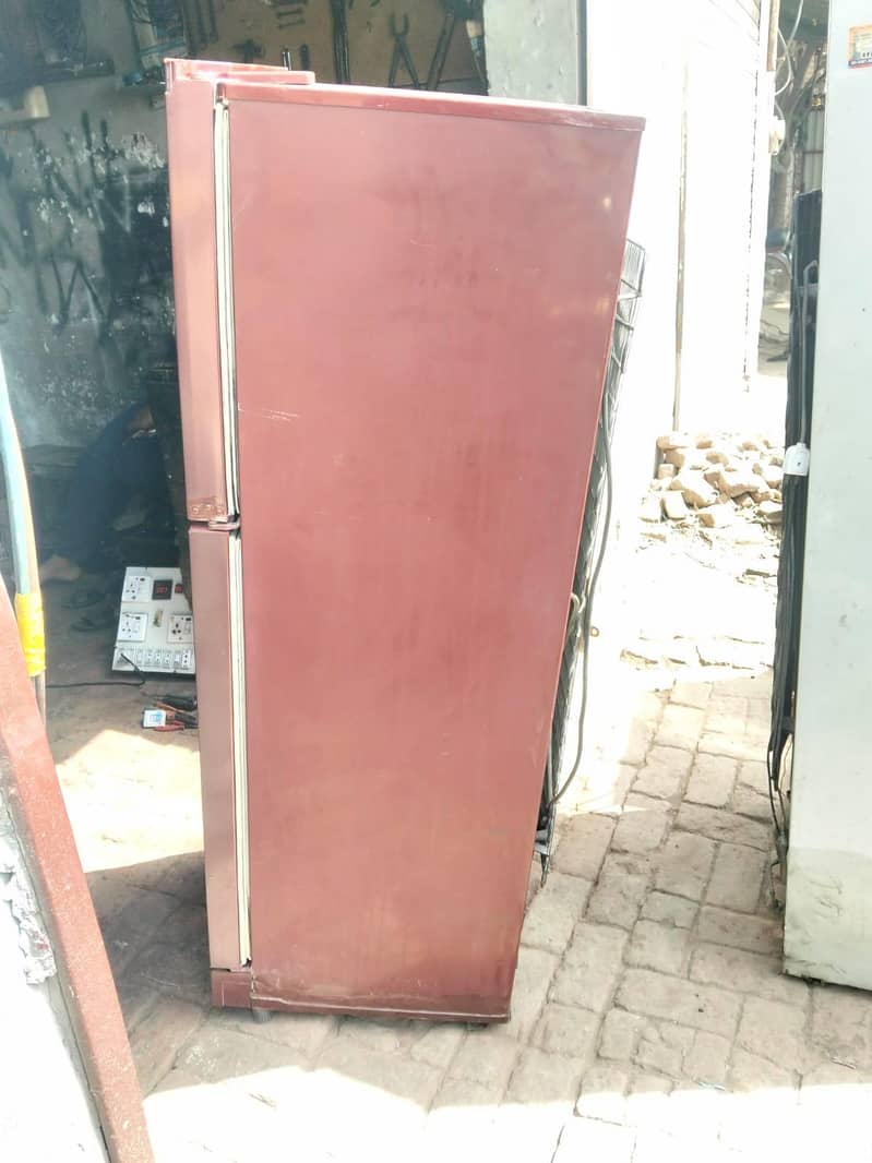 Refrigerator  . ok 3