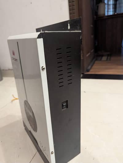 crown inverter available off grid 3kw 0/3/2/0/9/9/4/2/2/1/8
