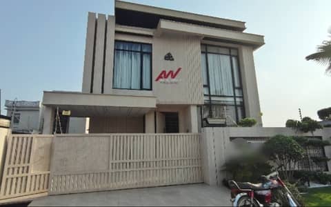 1 Kanal Brand New House For Sale