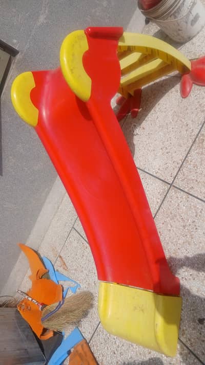 kids play slide