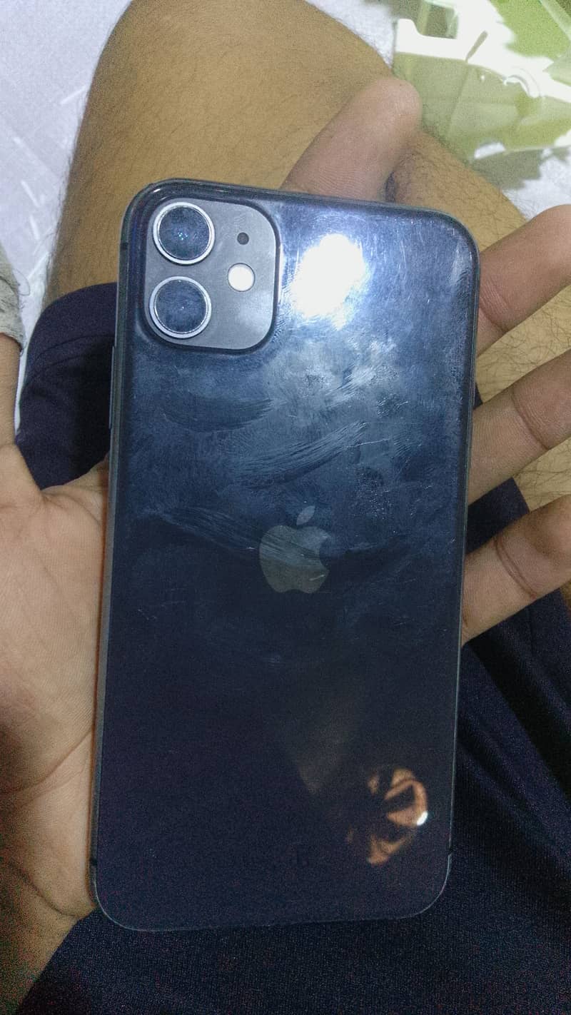 Apple iPhone 11 0