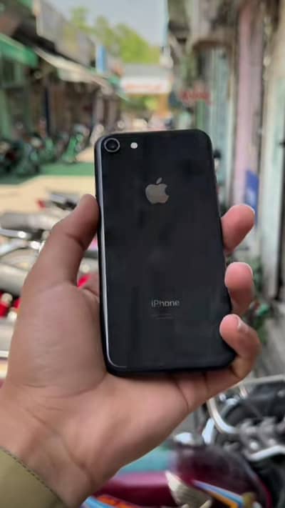 Apple iPhone 8 64GB JV