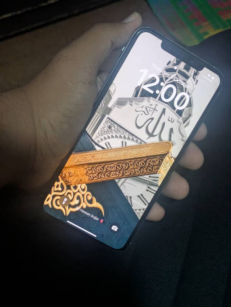 Apple iPhone XS Max 1