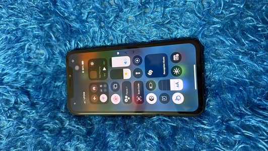 iPhone XR 64gb pTa offical AppRoved