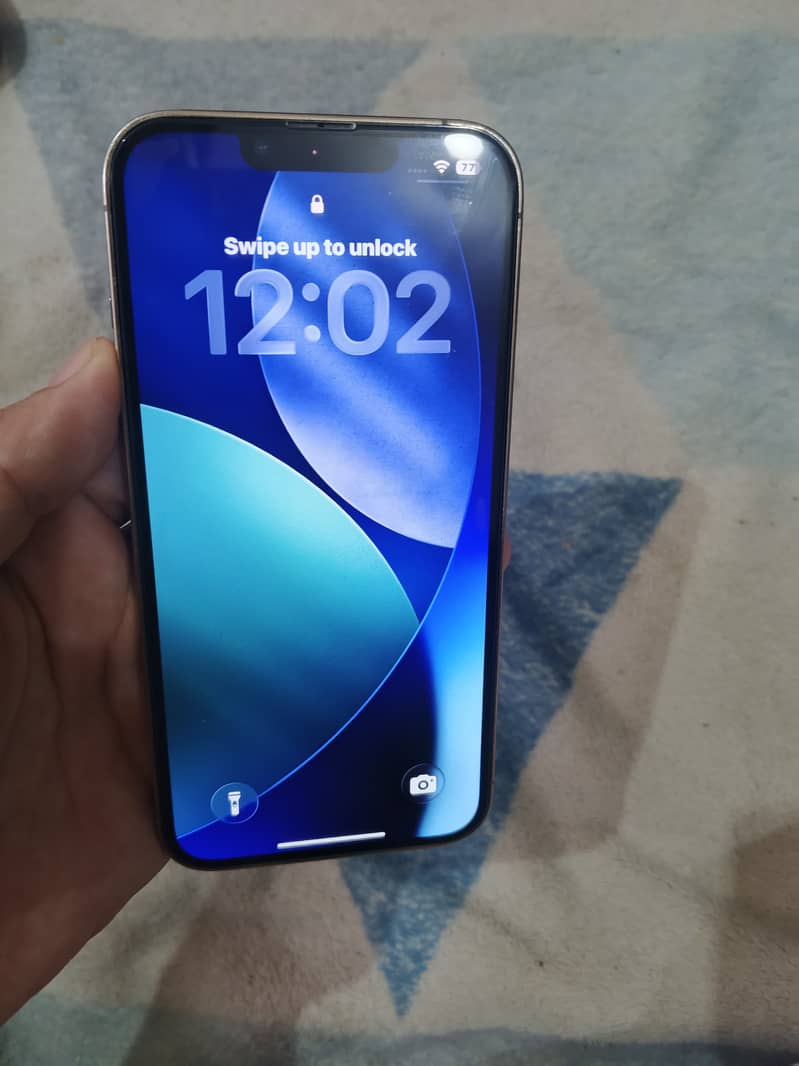 Apple iPhone 13 Pro 1
