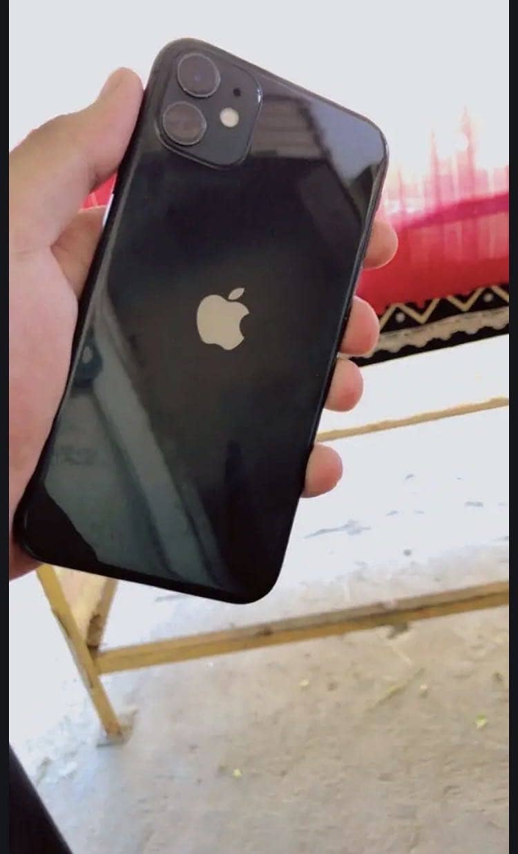Apple iPhone 11 2