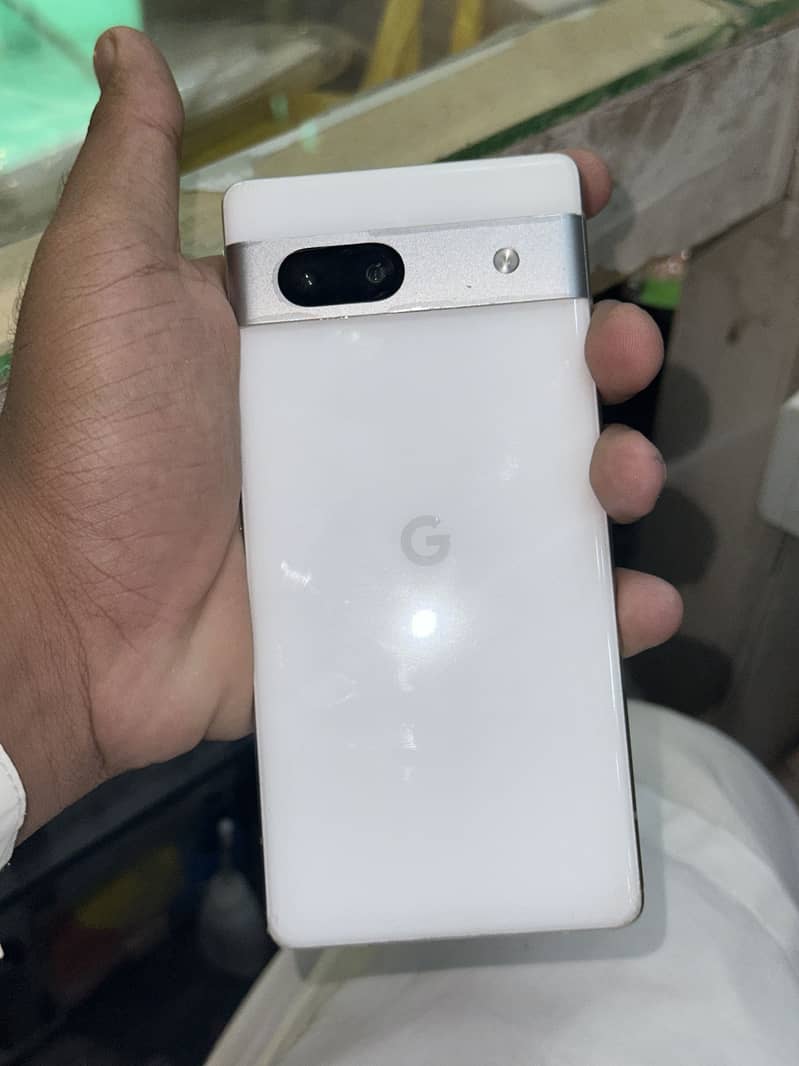Google Pixel 7a 1
