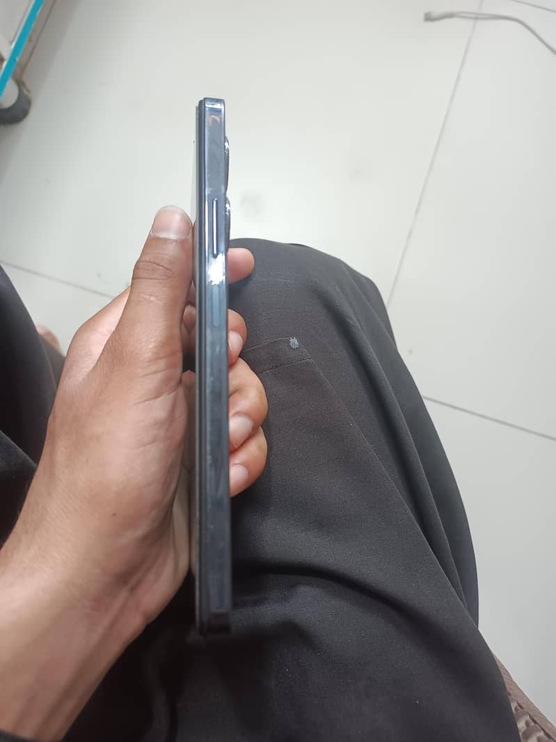 Infinix Note 30 1