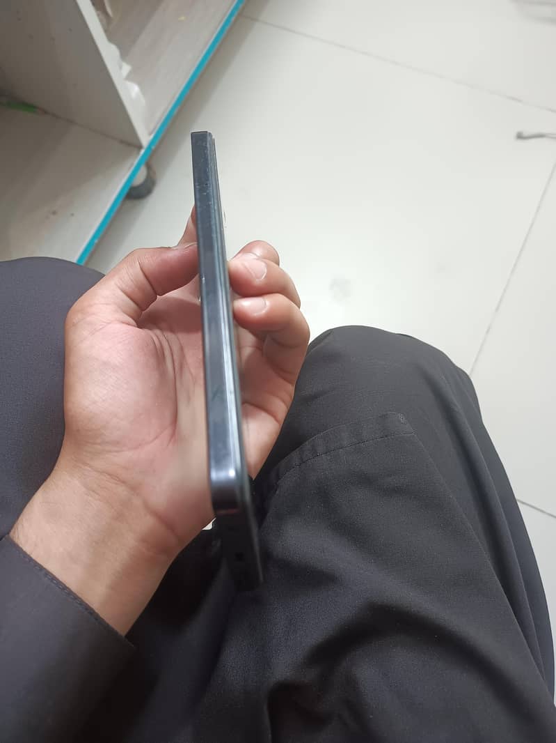 Infinix Note 30 5
