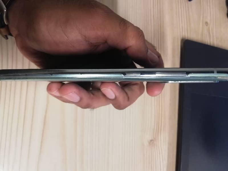 Samsung Mobile Note 20 8
