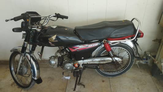 engine ok All ok Enginee ki guaranty Hu gai all documents clear