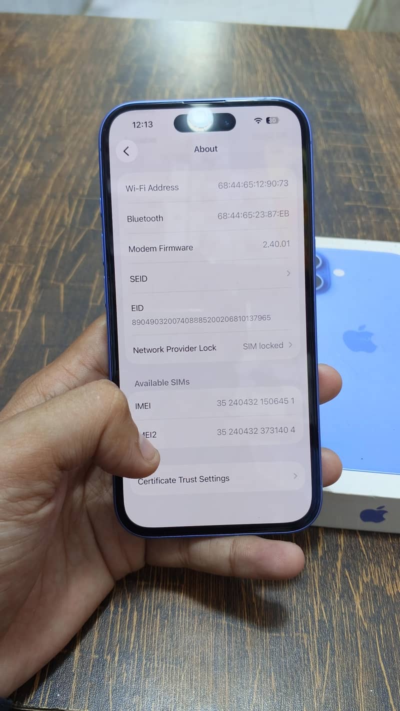 Apple iPhone 16 3