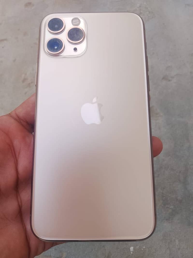 Apple iPhone 11 Pro 1