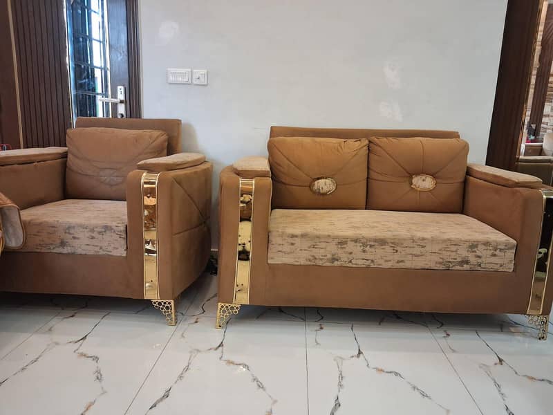 good condition sofa set 1