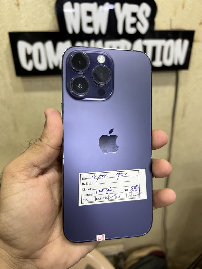 Apple iPhone 14 Pro Max 0