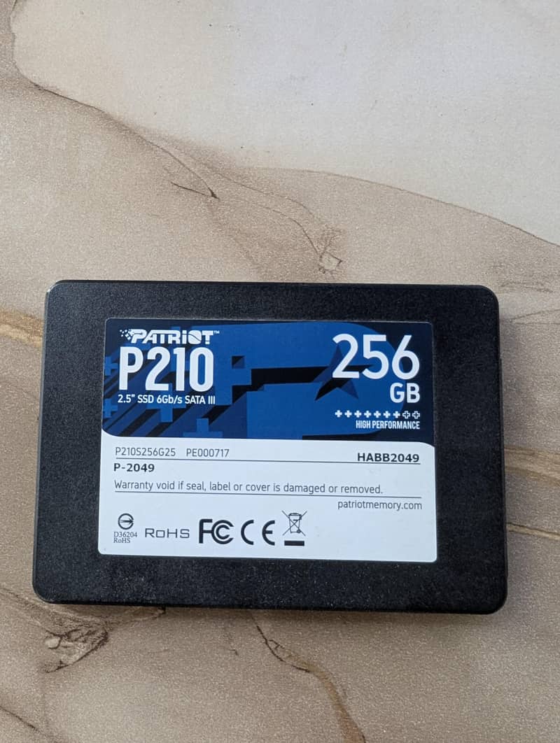 SSD 256GB 0