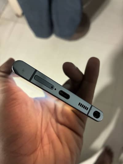 Samsung Mobile S22 Ultra