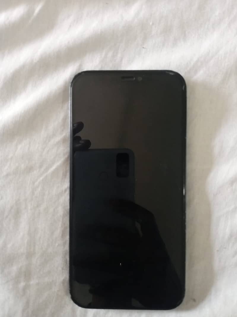 Apple iPhone 12 2