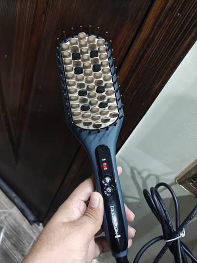 Remington Hair Straightener