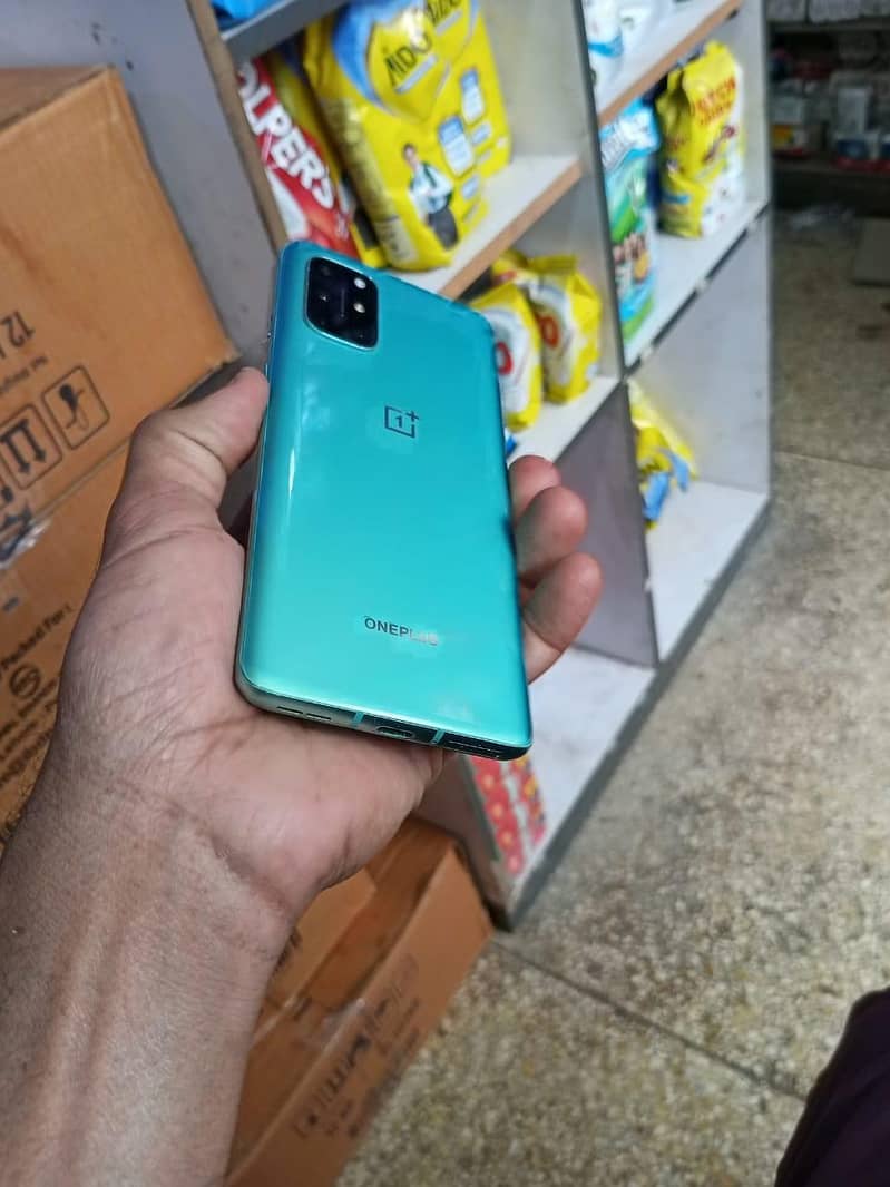 one plus 8t 3