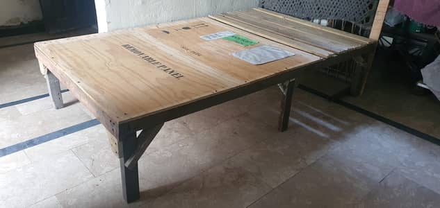Wooden Bed Queen Size 3.5 x 6 Feet